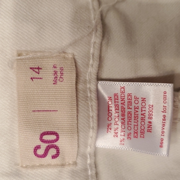 GIRLS SHORTS - Picture 2 of 3